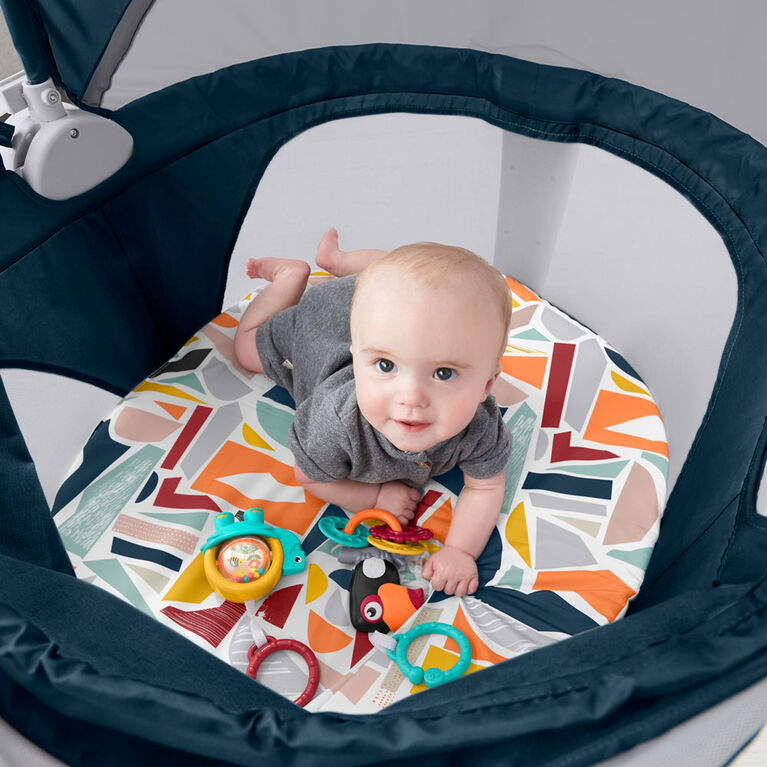 Fisher-Price On-the-Go Baby Dome