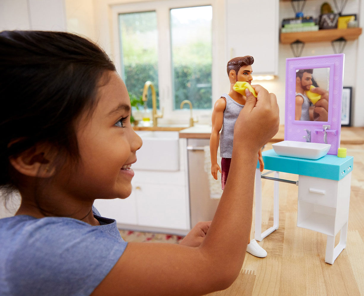 barbie in bathroom with ken