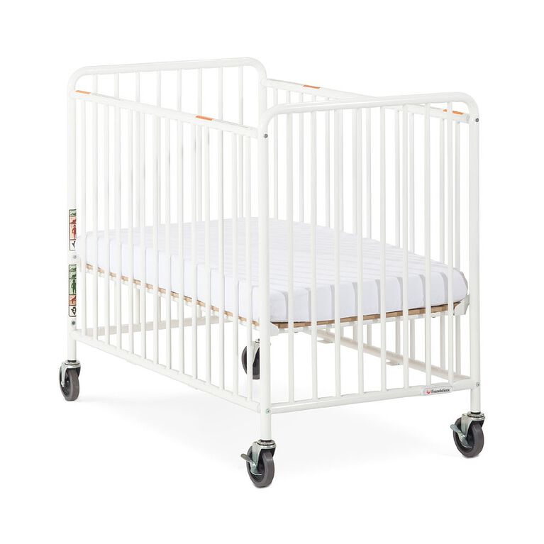Foundations Chelsea Compact Steel Slatted Crib