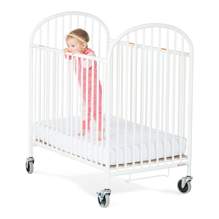 Foundations Pinnacle Easyroll Folding Compact Crib With 4 Casters