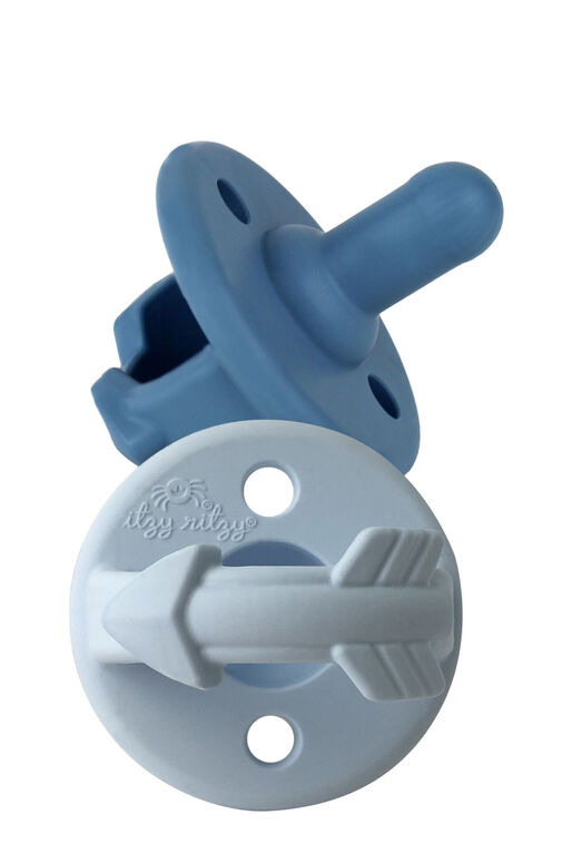 Itzy Ritzy - Sweetie Soother Silicone Pacifier - Blue Arrows