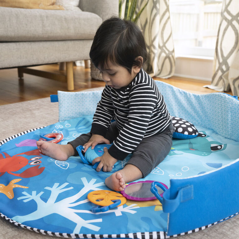 Portique et tapis d'activités Neptune Under the Sea avec lumières et sons