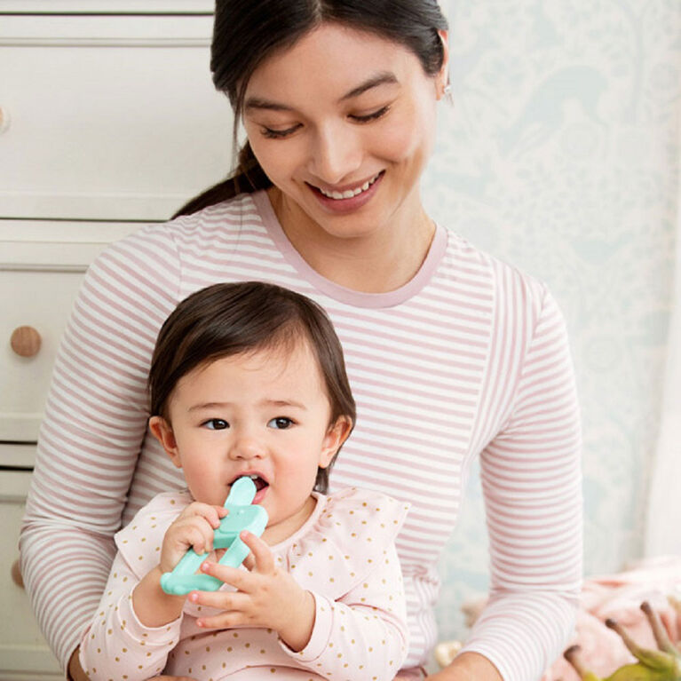 The Baby Toon Silicone Teething Spoon, Mint Elephant - English Edition