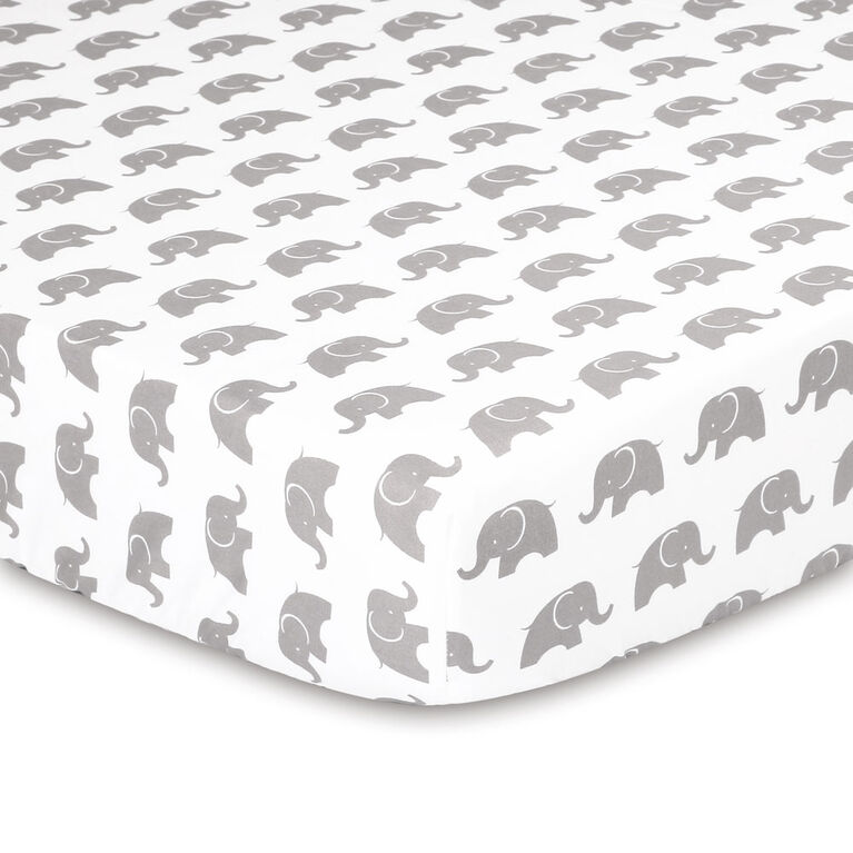 Belle Elephant Walk 3pc Bed Set (Quilt, Sheet, Dust Ruffle)