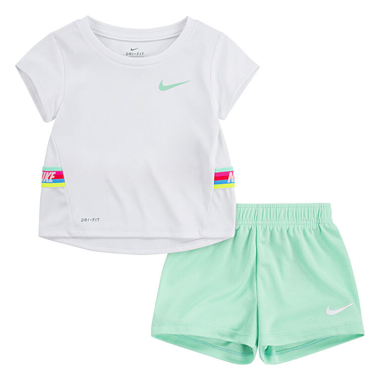 Nike T-shirt and Short Set - Green - Size 4T