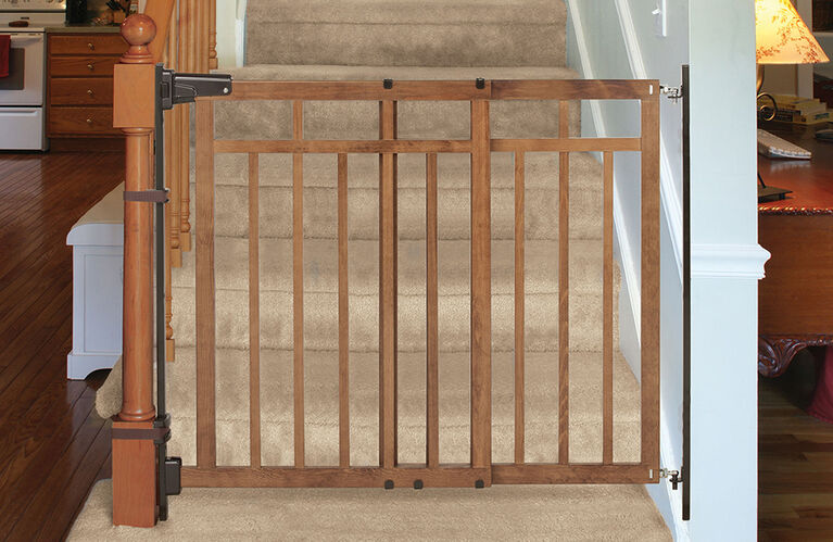 Barrière d'escalier et de balustre avec trousse d'installation double  Summer Infant