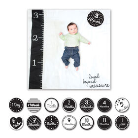 Lulujo - Baby's 1st Year Loved Beyond Measure Blanket & Cards Set