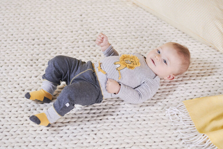 Just Born Baby Boys 2-Piece Organic Long Sleeve Onesies Bodysuit and Pant Set - Lil Lion 3-6 Months