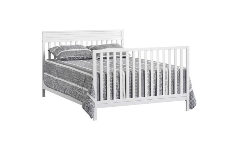 Oxford Baby Skyler 4in1 Convertible Crib Snow White - R Exclusive