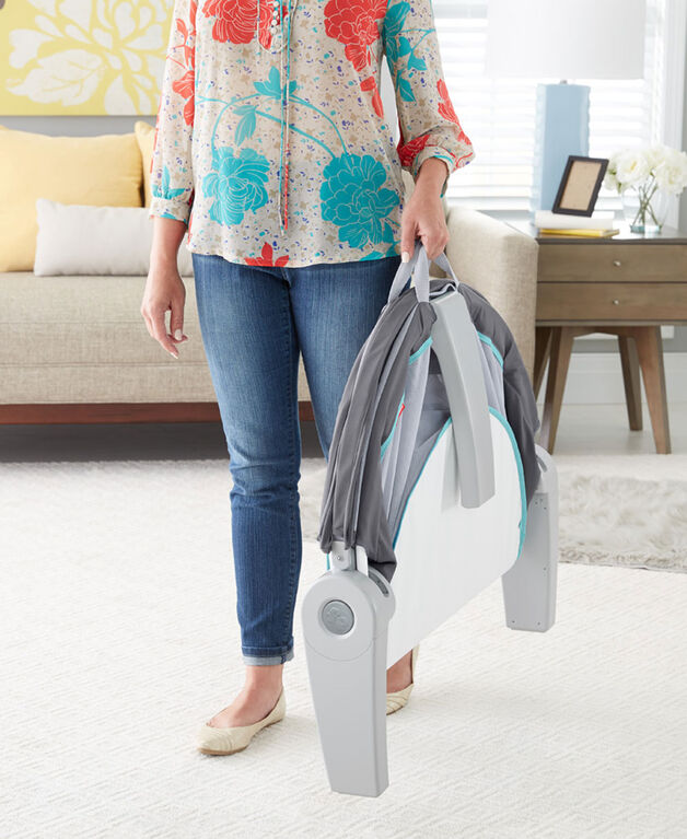Fisher-Price On-The-Go Baby Dome