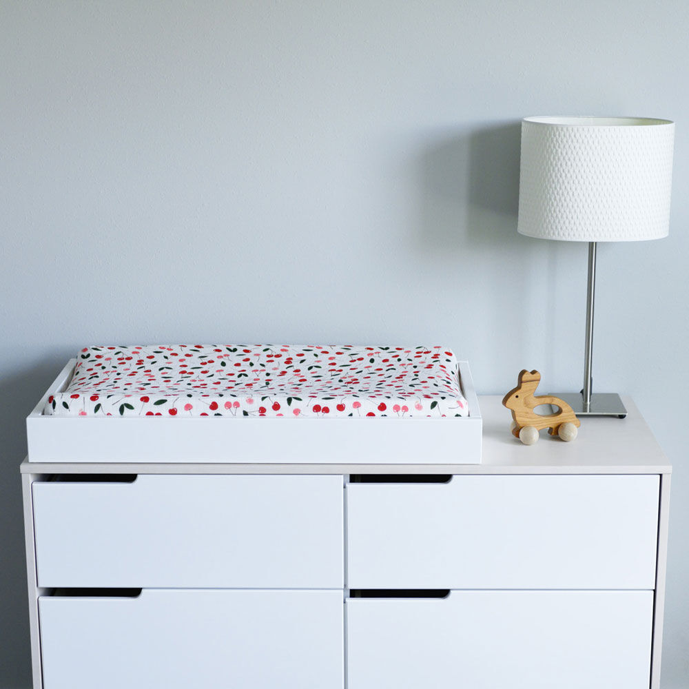 Red rover changing pad cover clearance
