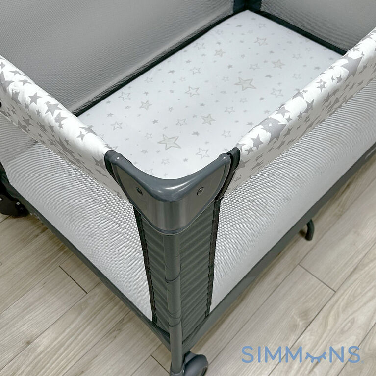 Simmons Playpen Pad White with Stars