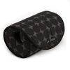 Coussin confort pour le bras de JJ Cole.