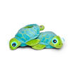 Chaussons NightBuddies Tortue Verte en Peluche Yeux Lumineux