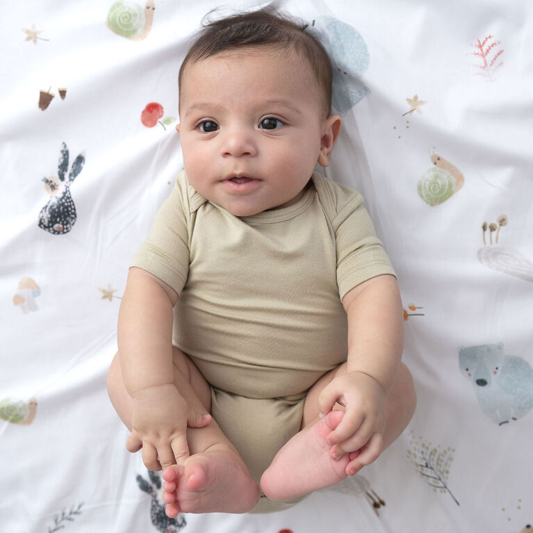 Kushies - Percale Dream crib sheet Forest