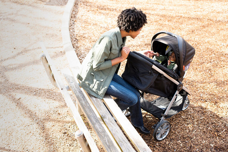 Britax B Lively B Safe 35 Travel System Raven Babies R Us Canada