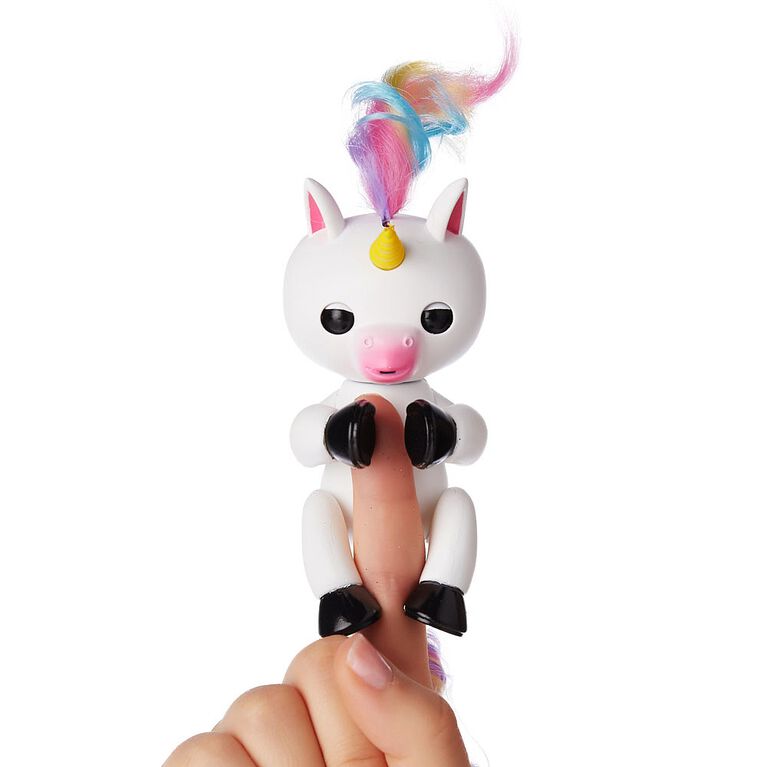 WowWee Fingerlings Baby Unicorn (Gigi) Interactive Electronic Toy Pet