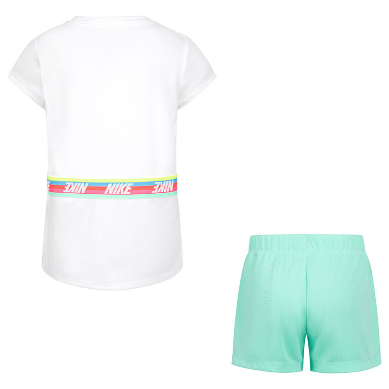 Nike T-shirt and Short Set - Green - Size 4