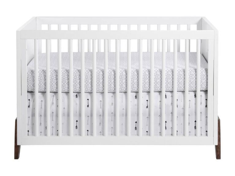 Oxford Baby - Mari Modern Crib White
