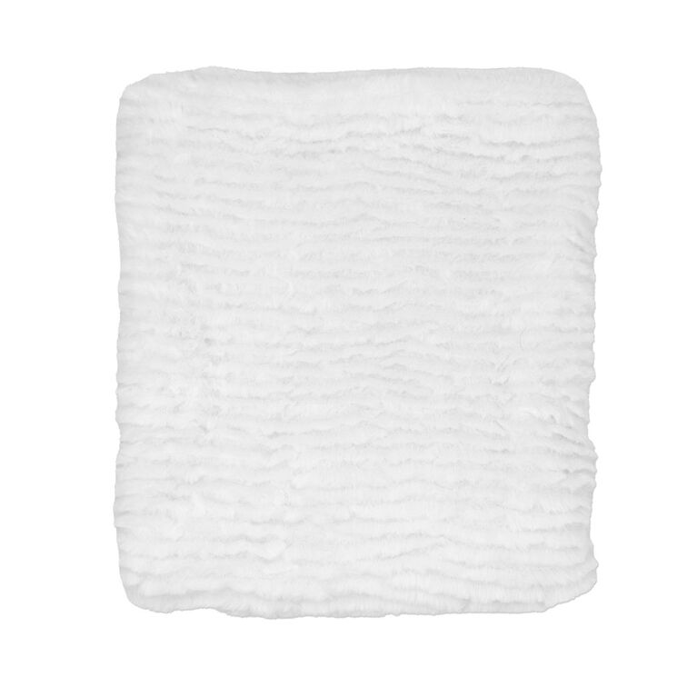 Baby Mode Signature Ridged Plush Blanket: White