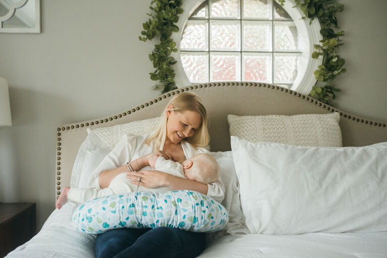 Dr. Brown's Breastfeeding Pillow with Cover, Green