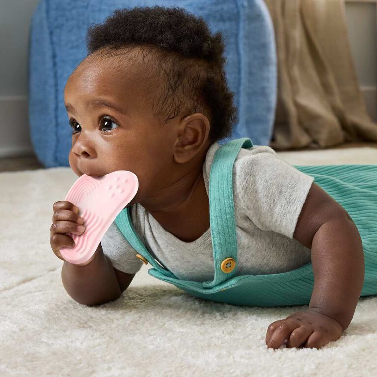 Fisher-Price Mini Me Moments Self-Care Sensory Set Fisher-Price Mini Me Moments Self-Care Sensory Set