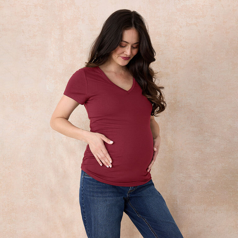 Motherhood - Short Sleeve Side Ruched Vneck Tee - Tawny Port - L
