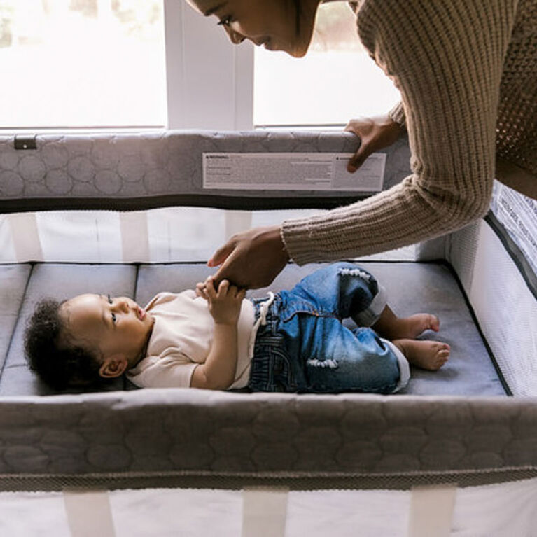 Ingenuity DreamComfort Smart and Simple Playard - Connolly