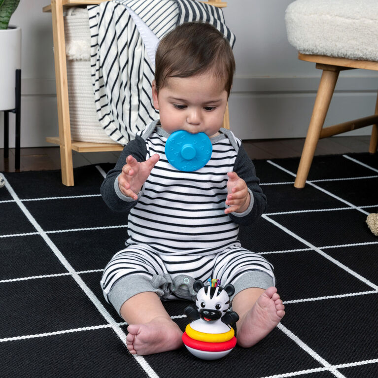 Jouet de dentition de Baby Einstein Stack & Wobble Zen