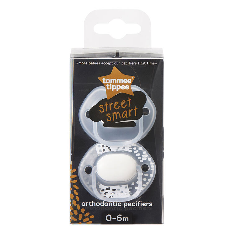 Tommee Tippee Closer to Nature Street Smart Pacifier 0-6m - 2-Pack - English Edition