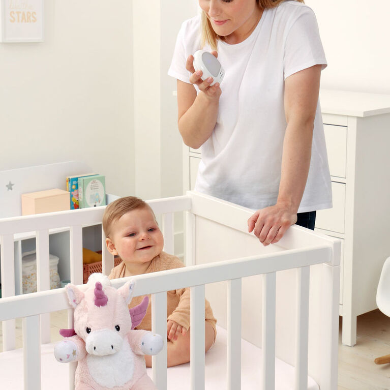 Love Light Buddies Lily The Unicorn de Cloud b Licorne en Peluche avec Musiques et Projections Lumineuses