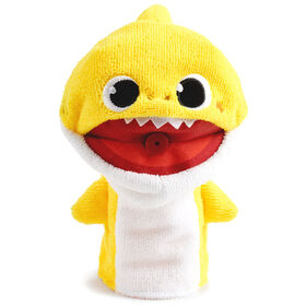 B1-Water Blasting Puppets-Baby Shark
