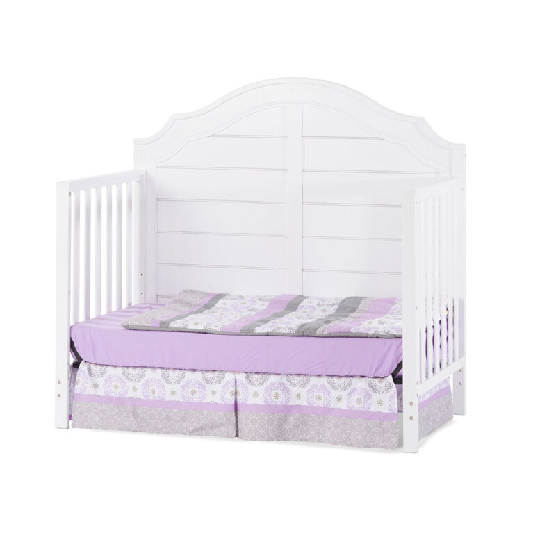 Child Craft Penelope 4-in-1 Convertbile Crib Matte White