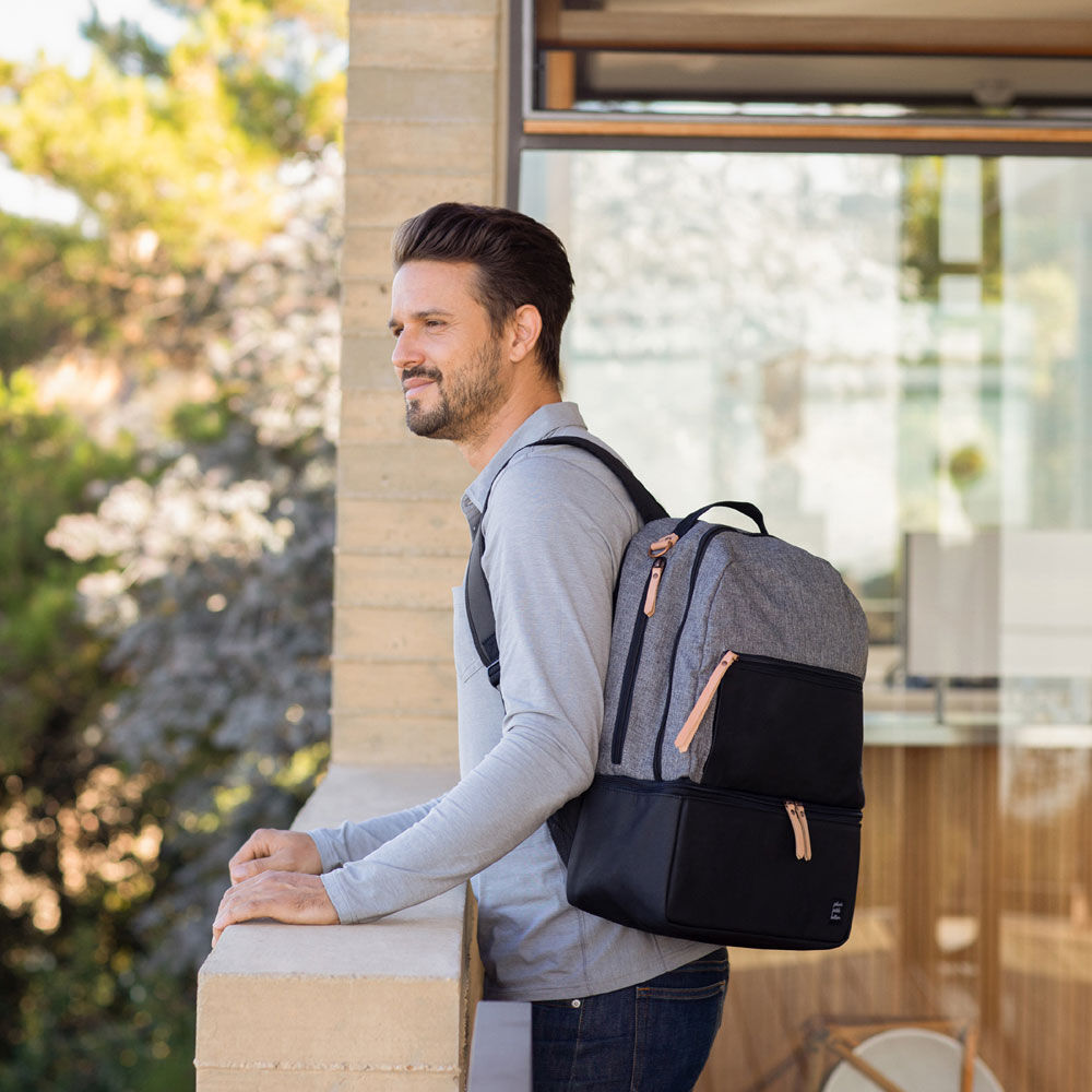 Axis backpack petunia pickle bottom top