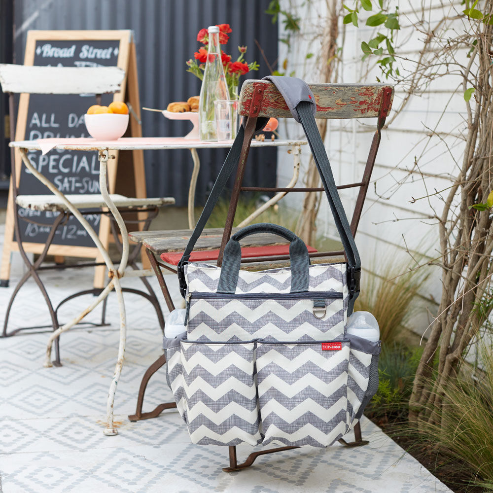 Macy's skip discount hop diaper bag