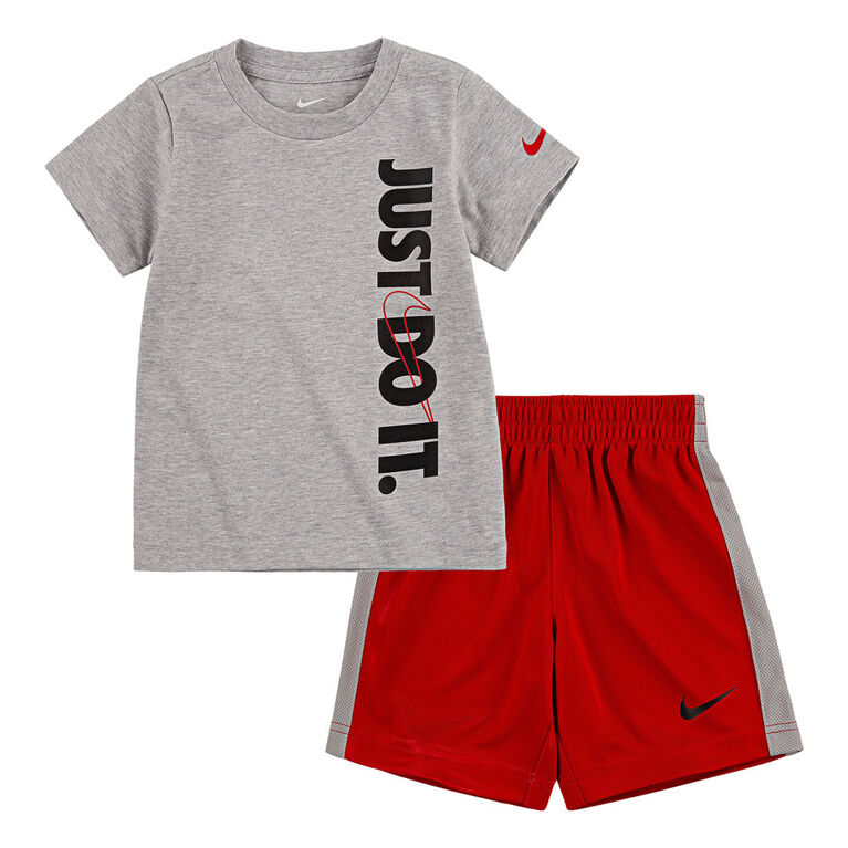 Nike T-shirt and short set Red, Size 4T