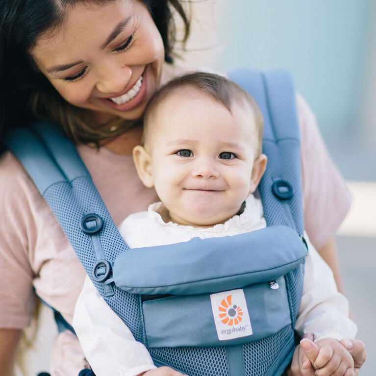 Ergobaby Adapt Cool Air Mesh Breathable Ergonomic Multi-Position Baby  Carrier, Newborn to Toddler, Oxford Blue, Newborn to Toddler :  : Bebé