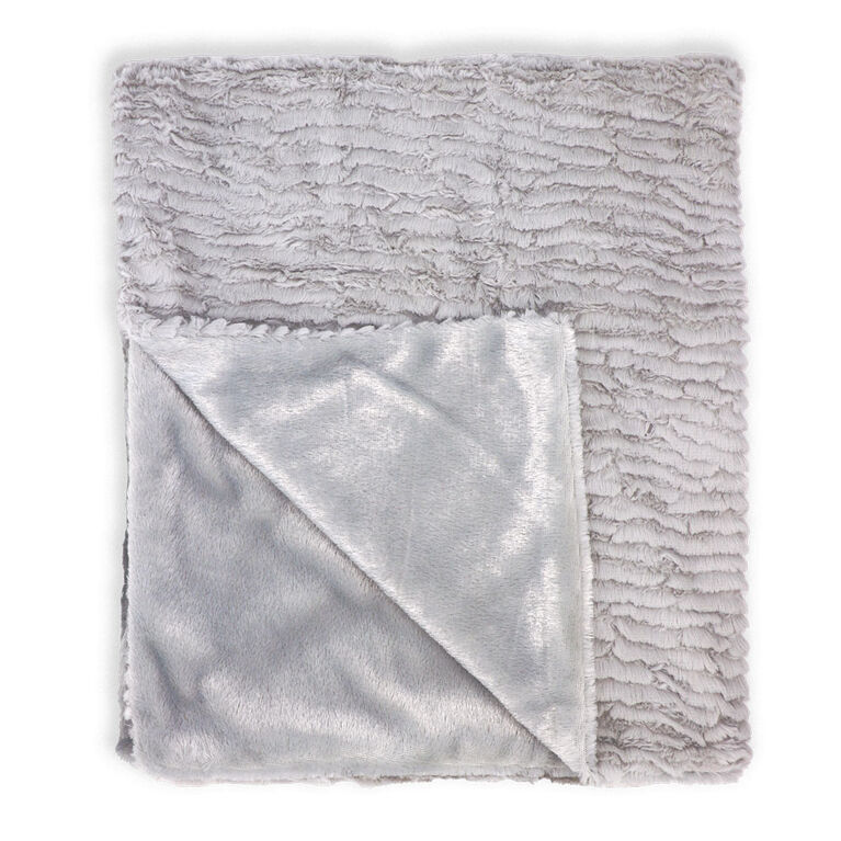 Baby Mode Signature Ridged Plush Blanket: Grey