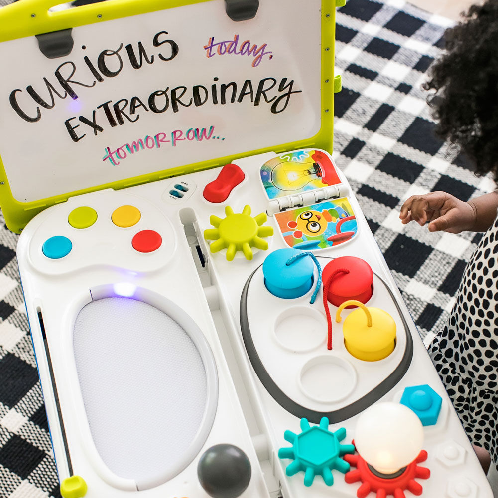 baby einstein curiosity table activity station