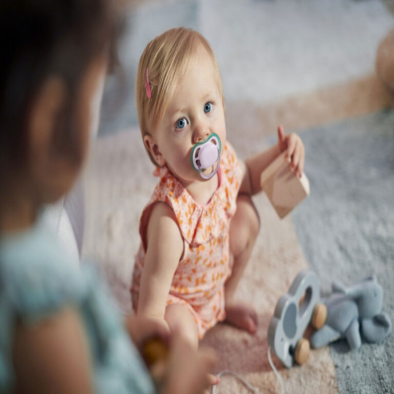 Avent Ultra Air Pacifier 0-6m lilac/ green 2pk