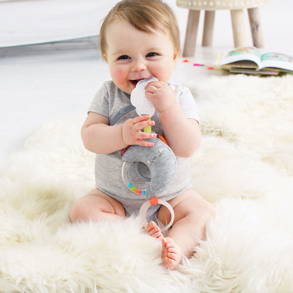 Skip hop silver lining cloud rattle discount
