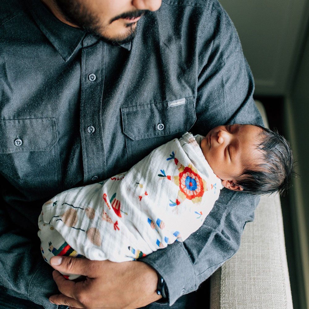 Red rover swaddle clearance