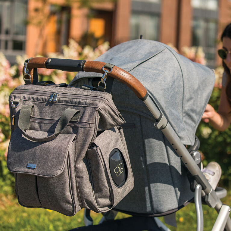 Metrö - Convertible Diaper Backpack - Charcoal | Babies R Us Canada