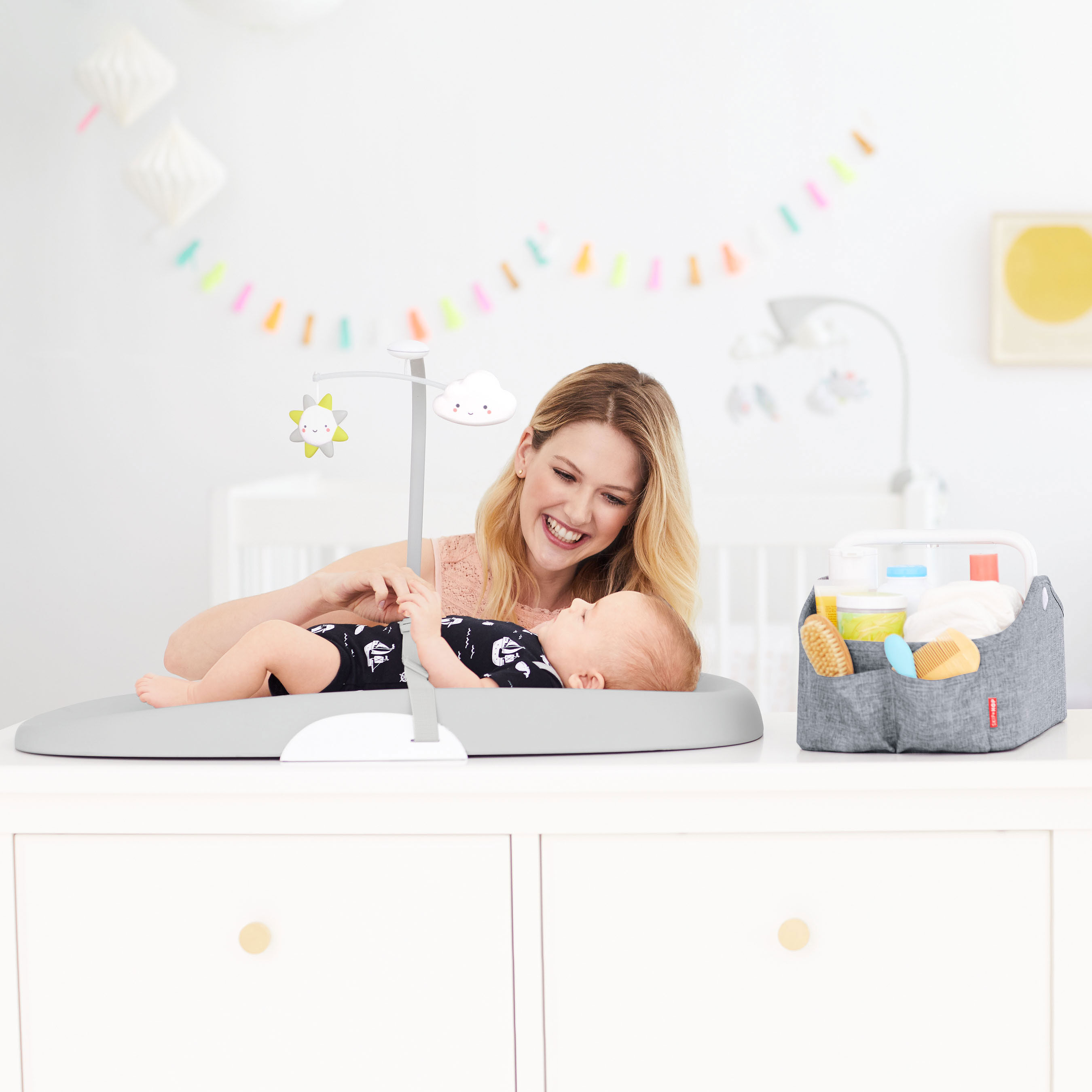 skip hop changing pad canada