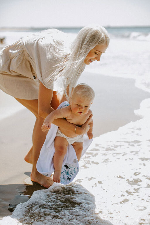 Copper Pearl Kai Premium Knit Hooded Towel