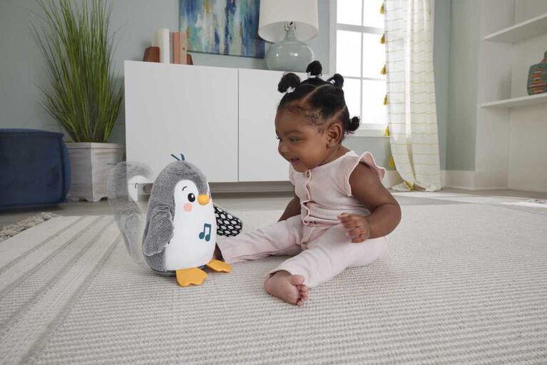 Fisher-Price Plush Tummy Time Toy, Flap and Wobble Penguin, Newborn Musical Toy