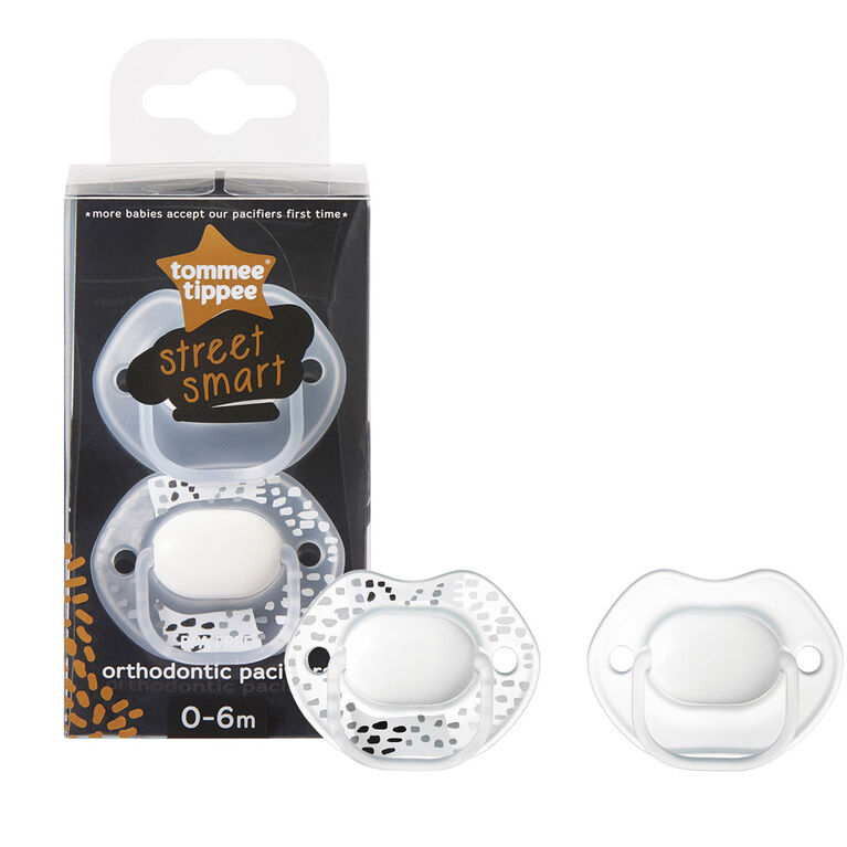 Sucette Closer to Nature Street Smart de Tommee Tippee, 0 à 6 mois, paquet de 2. - Édition anglaise