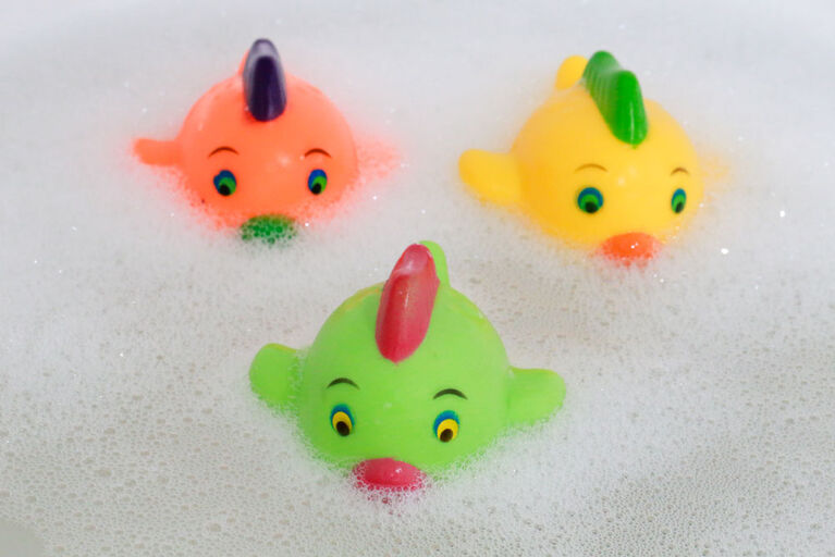 Vital Baby Play 'n' Splash Fish Family - 3pc