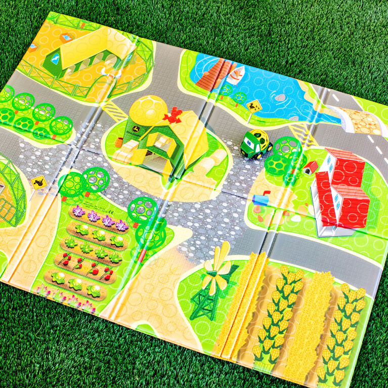 JOHN DEERE John Deere Country Lanes Playmat & Vehicle