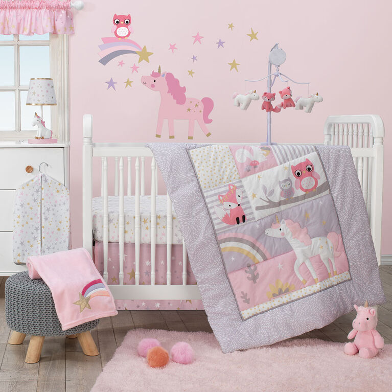 Bedtime Originals Rainbow Unicorn Fitted Crib Sheet Multicolor